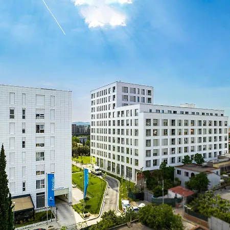 아파트 Urban Oasis